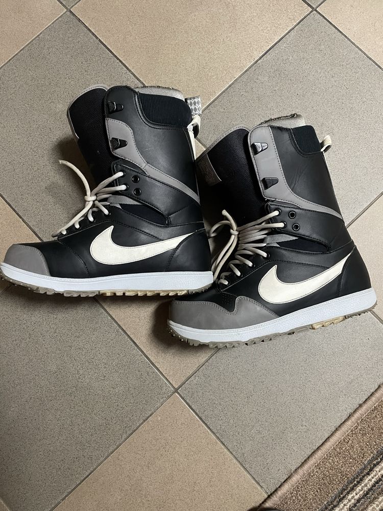 Buty Snowboardowe Nike SB Vapen Black 42