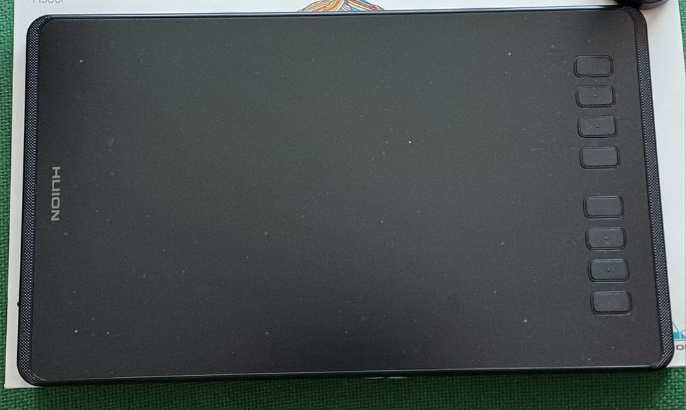 Mesa digitalizadora com caneta Huion Inspiroy H950P