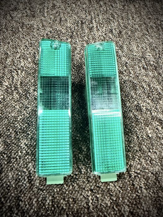 Nowe, customowe zielone kierunkowskazy Vw Golf mk2.cena za pare.
