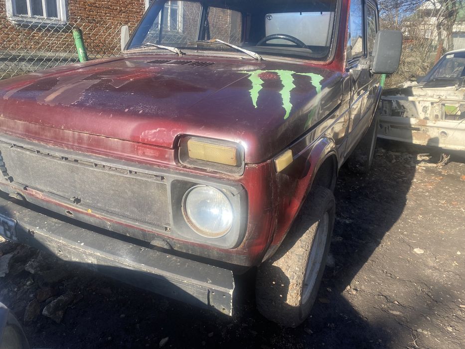 Продам ниву на ходу