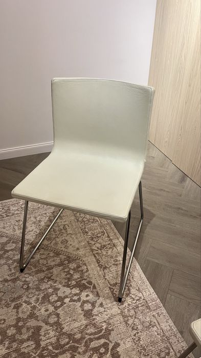 Krzeslo skorazne Bernhard