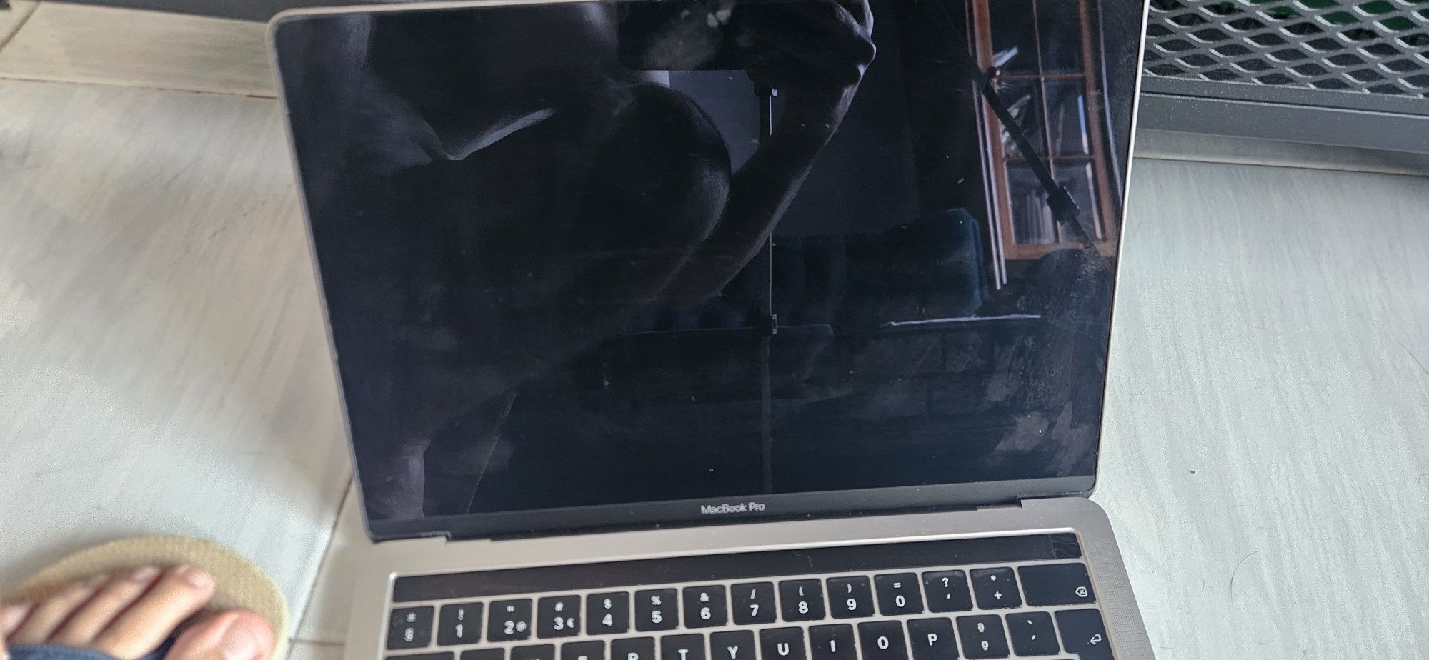 Macbook pro para peças