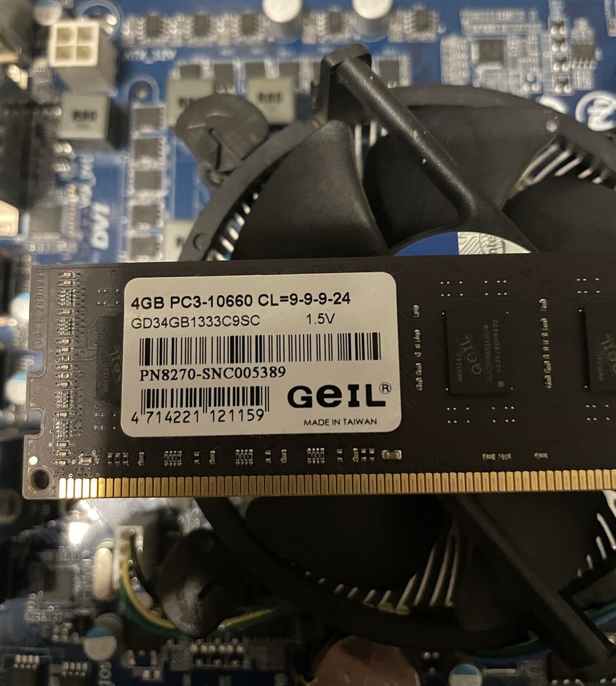 Płyta Gigabyte GA-H61M- D2-B3, procesor Intel i3-2120, ram Geil 4GB,