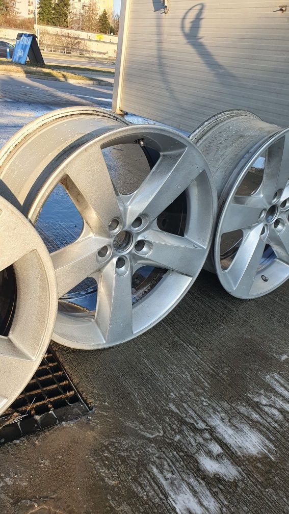 Felgi startech r20 et 38 srednica otw centr min 71.6mm