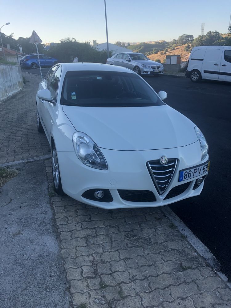 Alfa Romeu Giulietta 1.6 Jtd