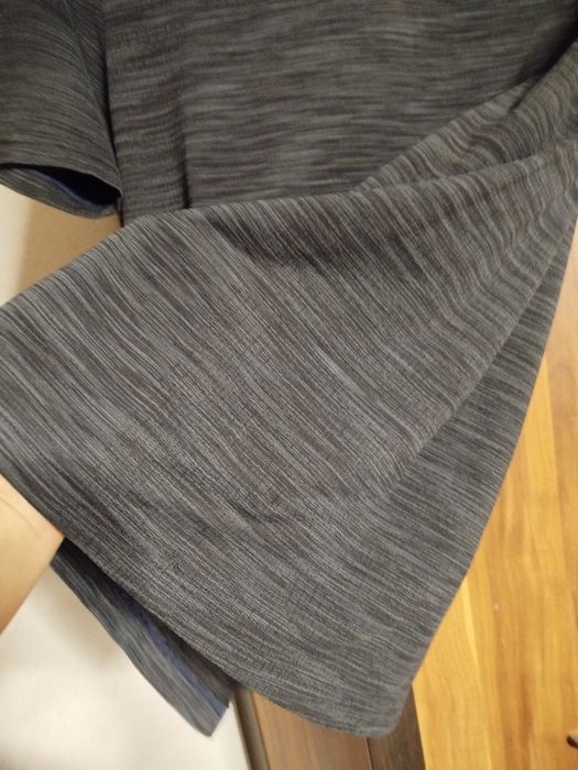 Koszulka męska Under Armour bezszwowa rozmiar L stan idealny