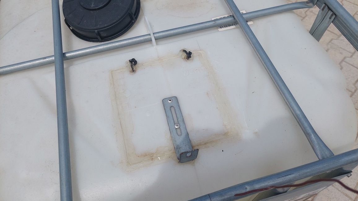 IBC 600L usado para rega