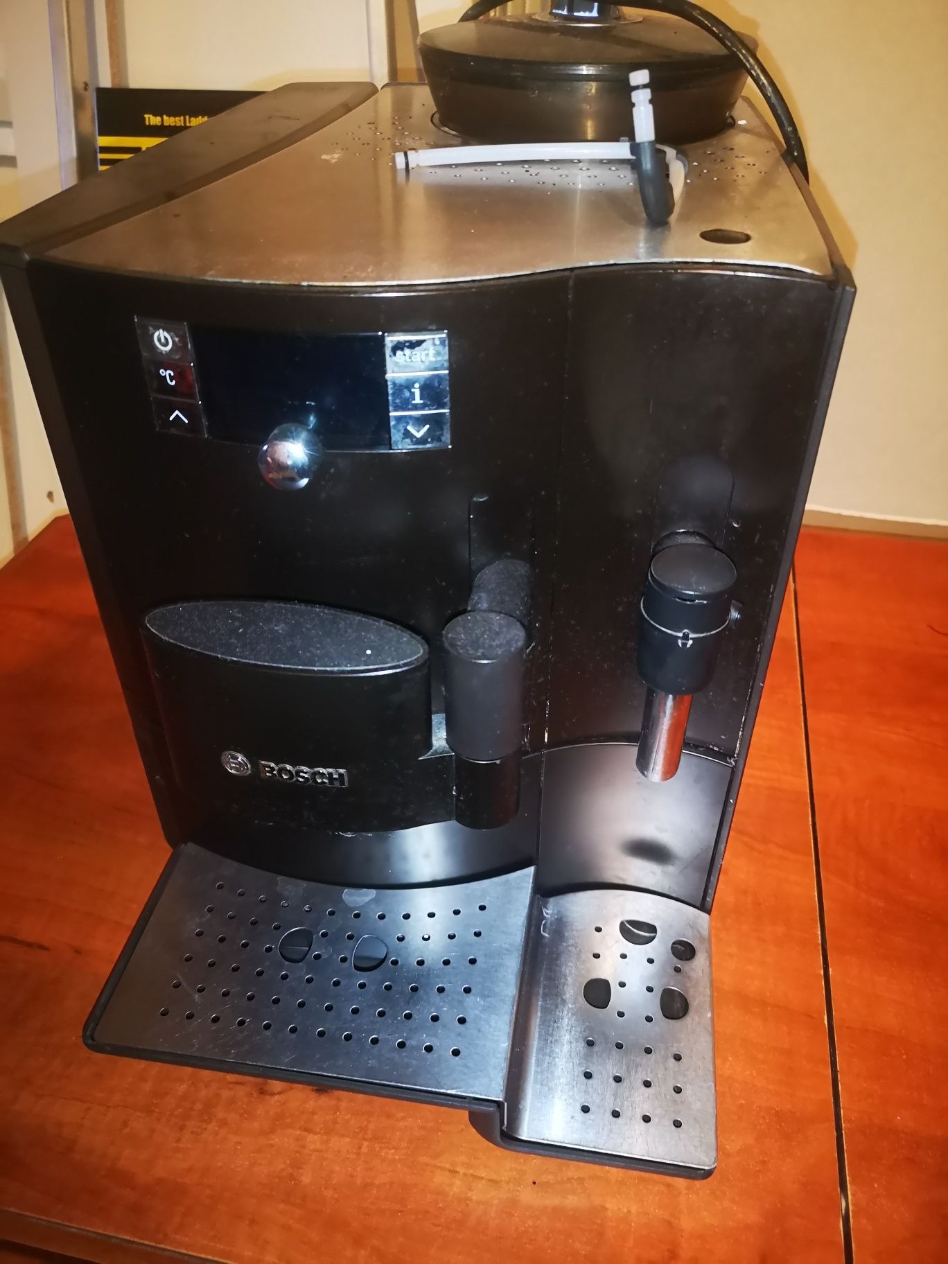 Ekspres ciśnieniowy Bosch VeroBar 300