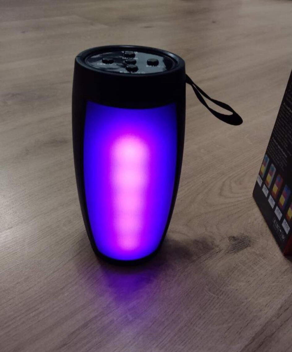 Głośnik USB - kolorowe światło