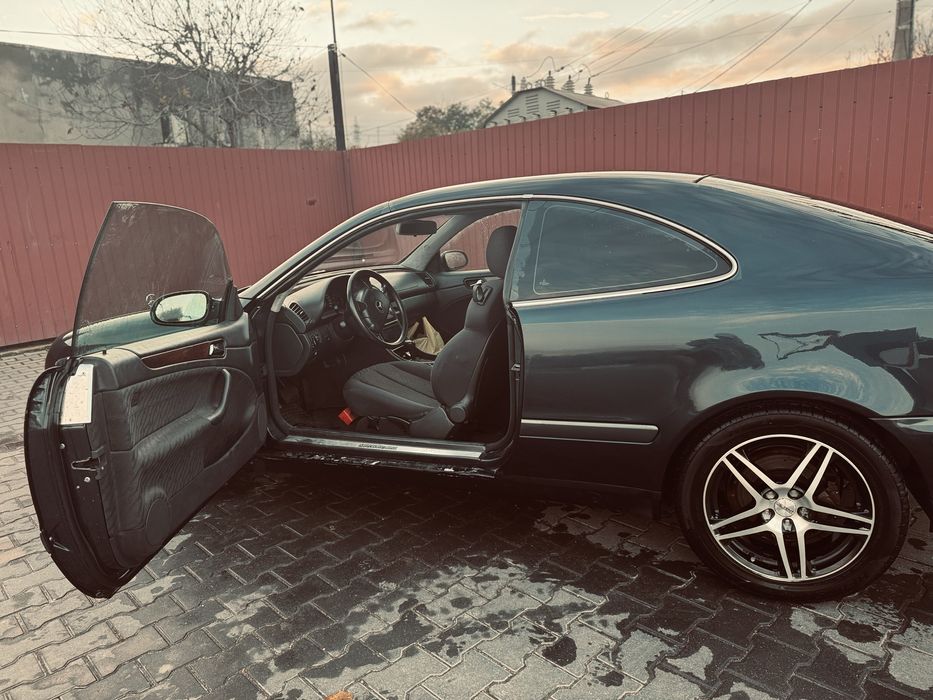 Мерседес купе  CLK 430