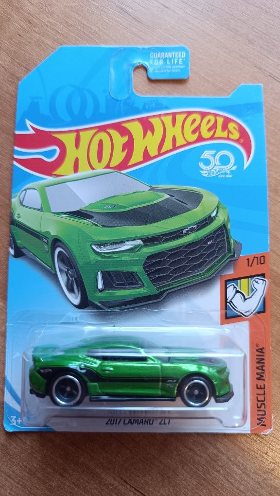 Hot Wheels Camaro ZL1 sth