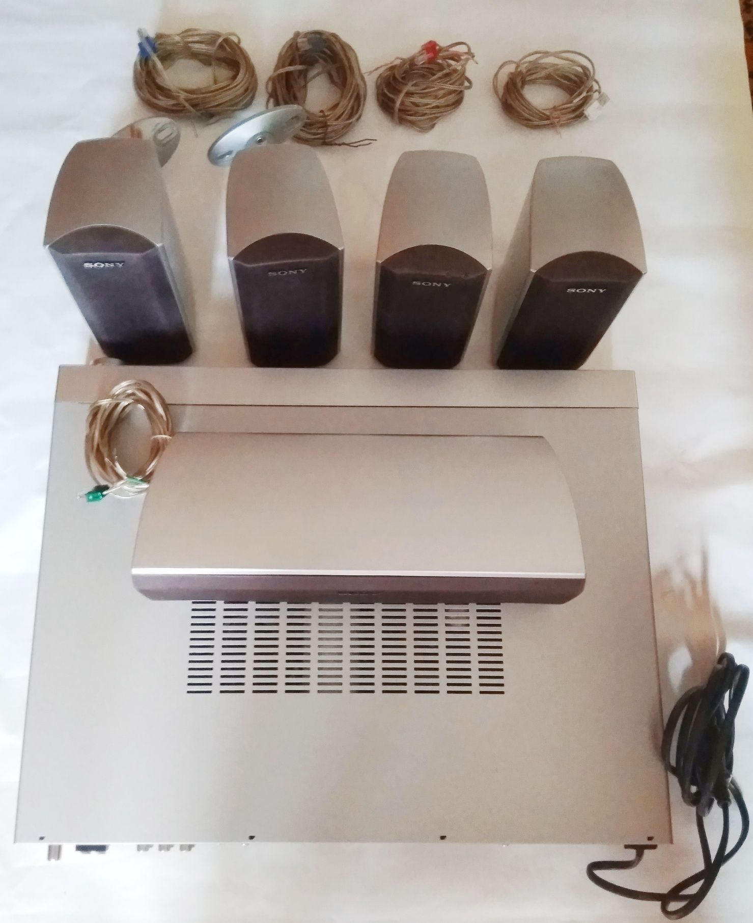 SONY Домашний кинотеатр RECEIVER STR-KSL500 c акустикой 5кол. DVD. TV