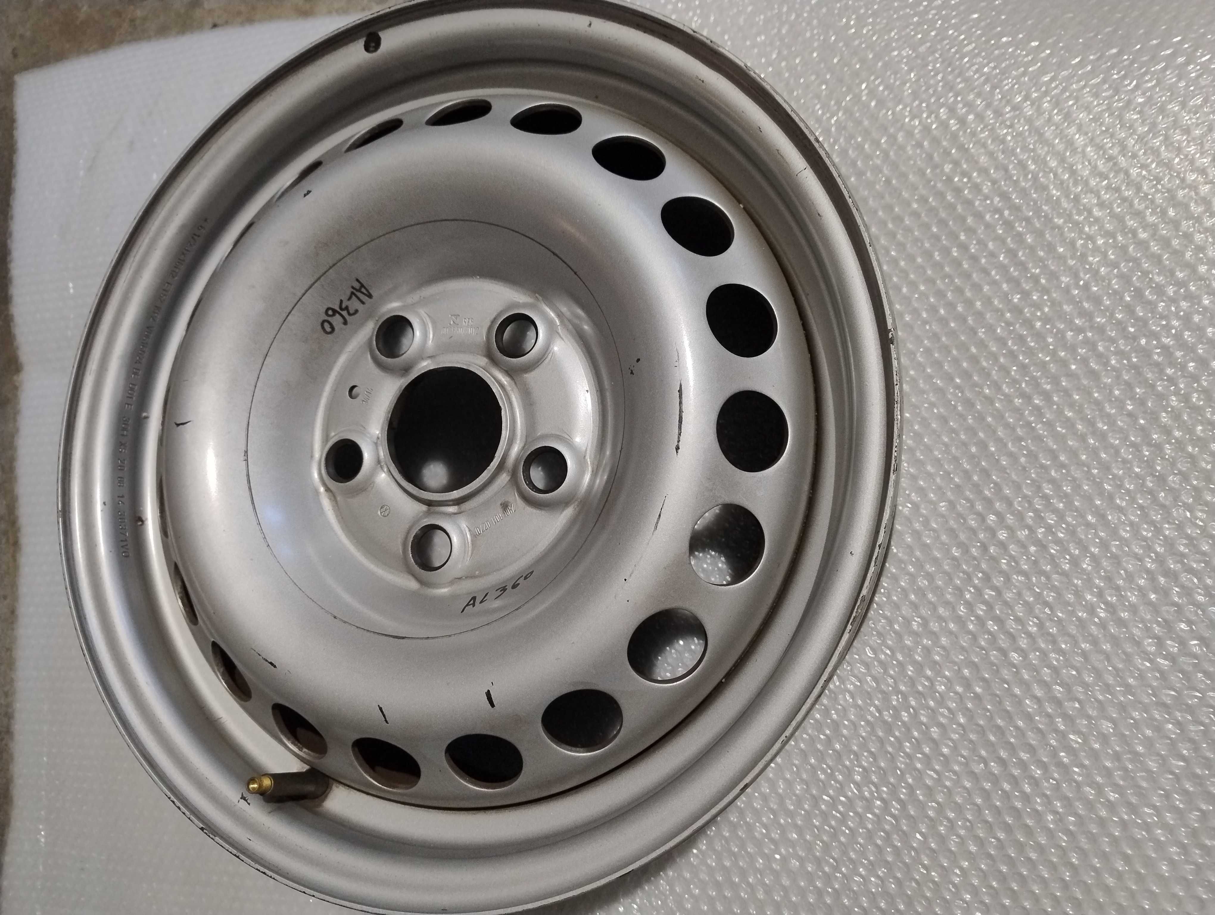 VW 7H8 T5 T6 ORG. Felga stalowa 6,5J / 16" / 5x120 ET52