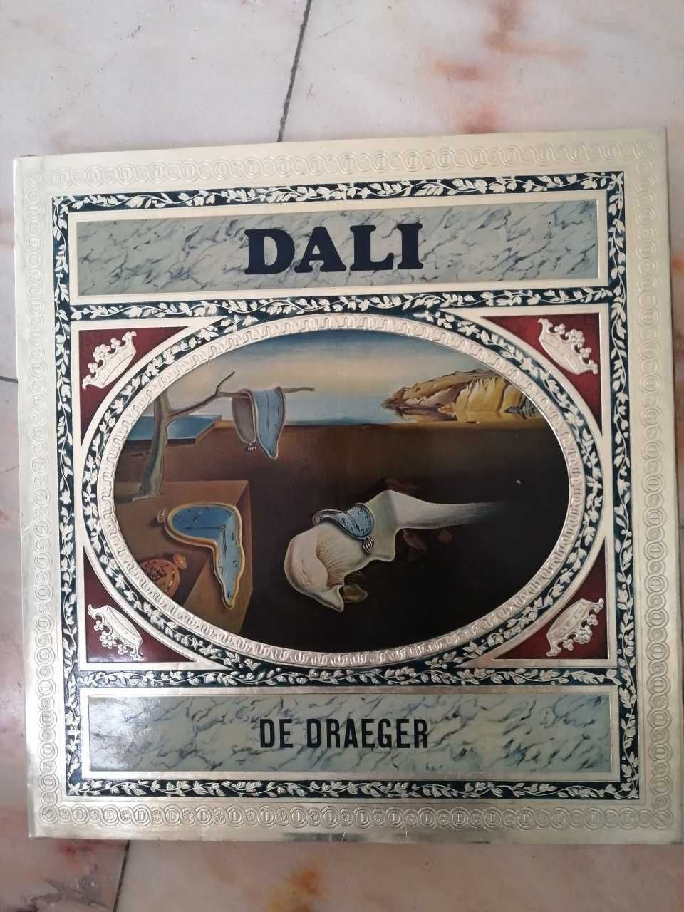 Livro - " SALVADOR DALI " , De Draeger 1968