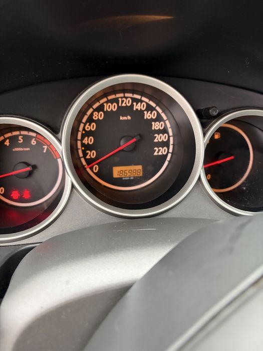 Honda Jazz 1,2 benzyna rok 2005