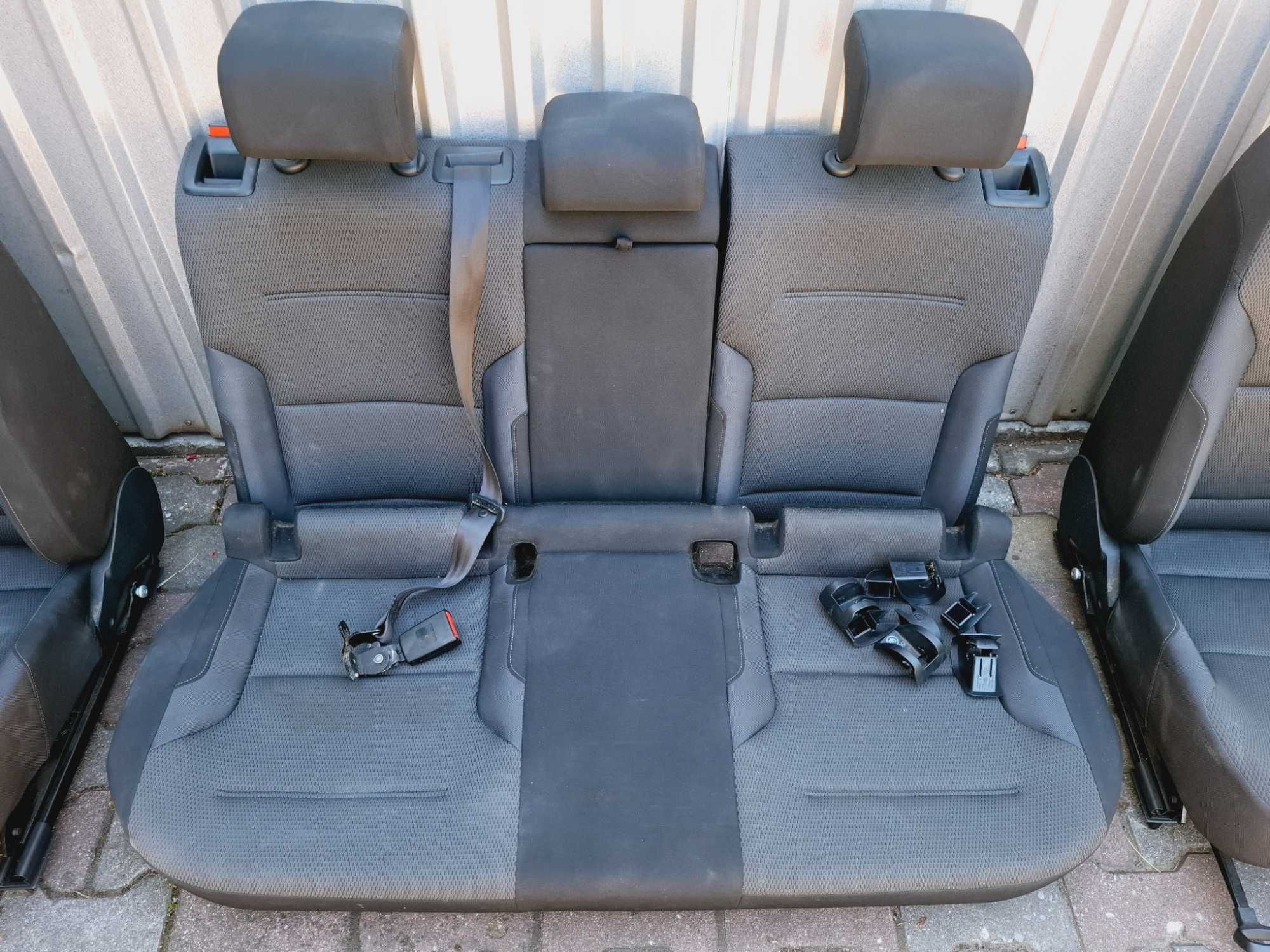 fotel fotele lewy prawy kierowcy pasażera kanapa vw golf vii 7 5g0 htb