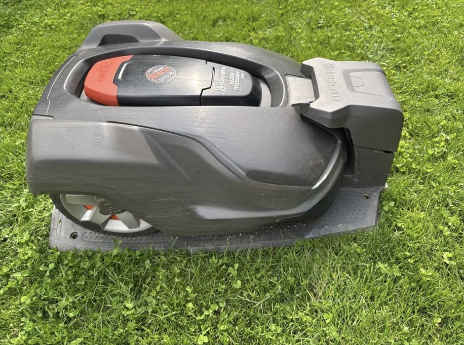 Robot koszący Husqvarna 430x Automower 3200m2