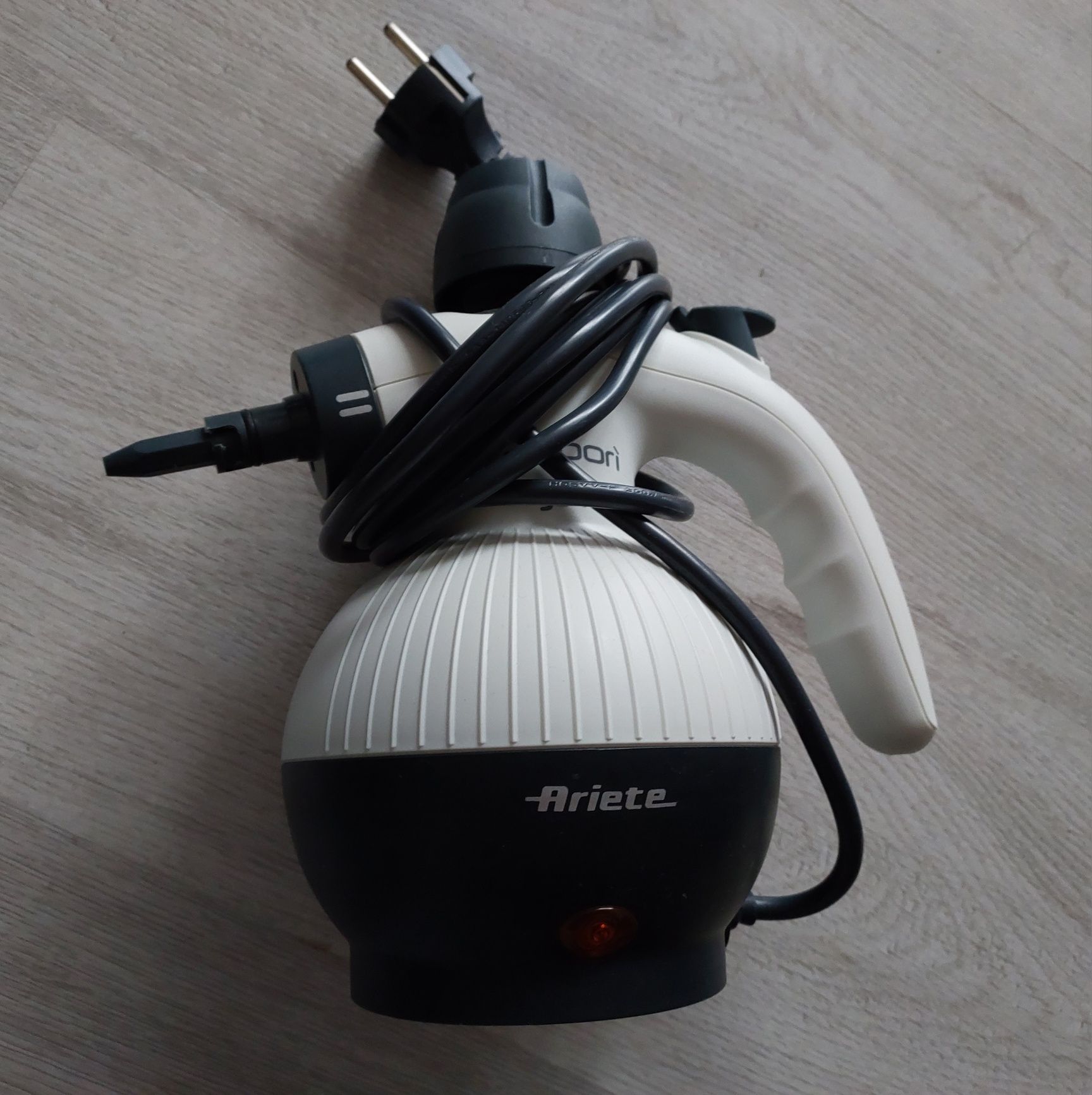 Myjka parowa Ariete