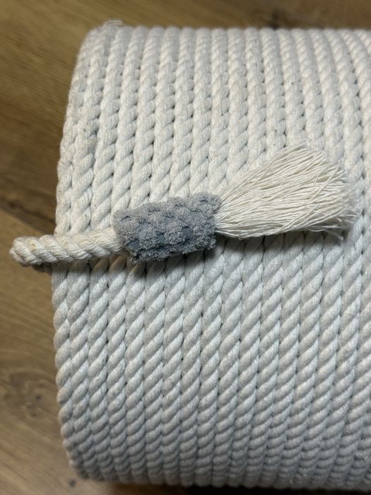 Когтеточка-тунель для котів 22×22 см — з іграшкою, гарний стан