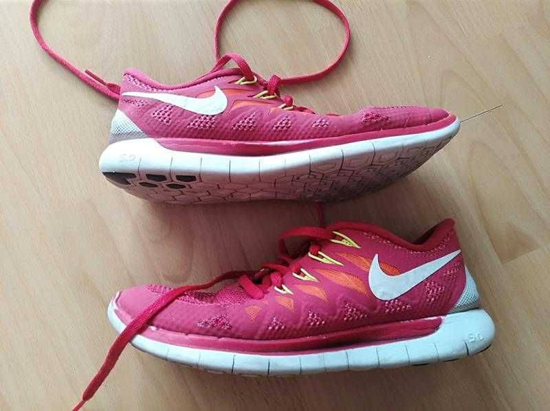 NIKE buty sportowe damskie rozmiar 39