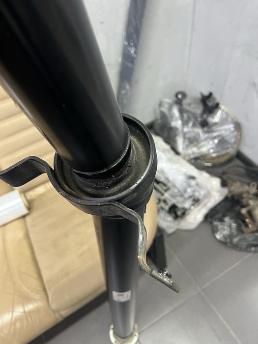 Кардан Audi Q7 4M 3.0 TFSI 3.0 TSI 4M0521101Q