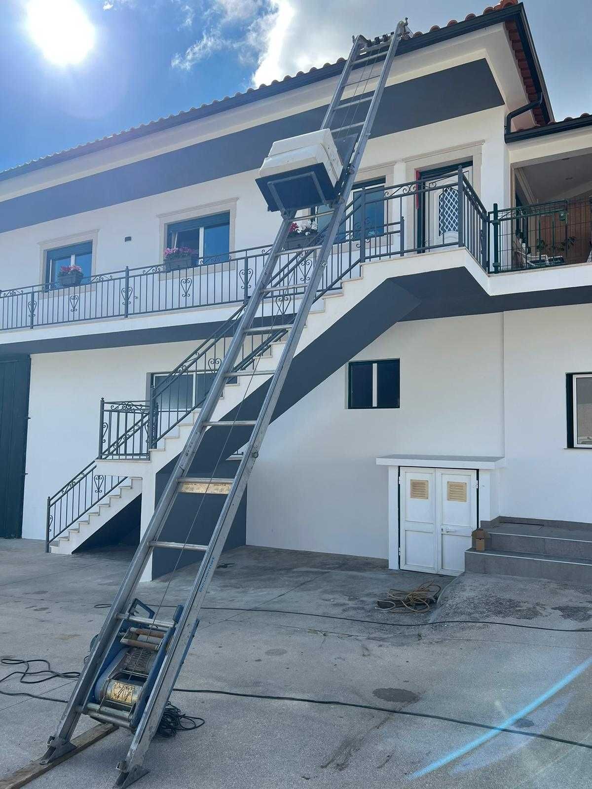 Aluguer  Elevador Exterior 18m/200kg