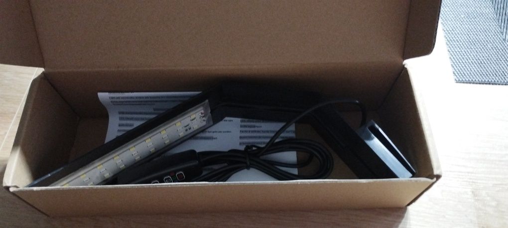 Oświetlenie LED do akwarium