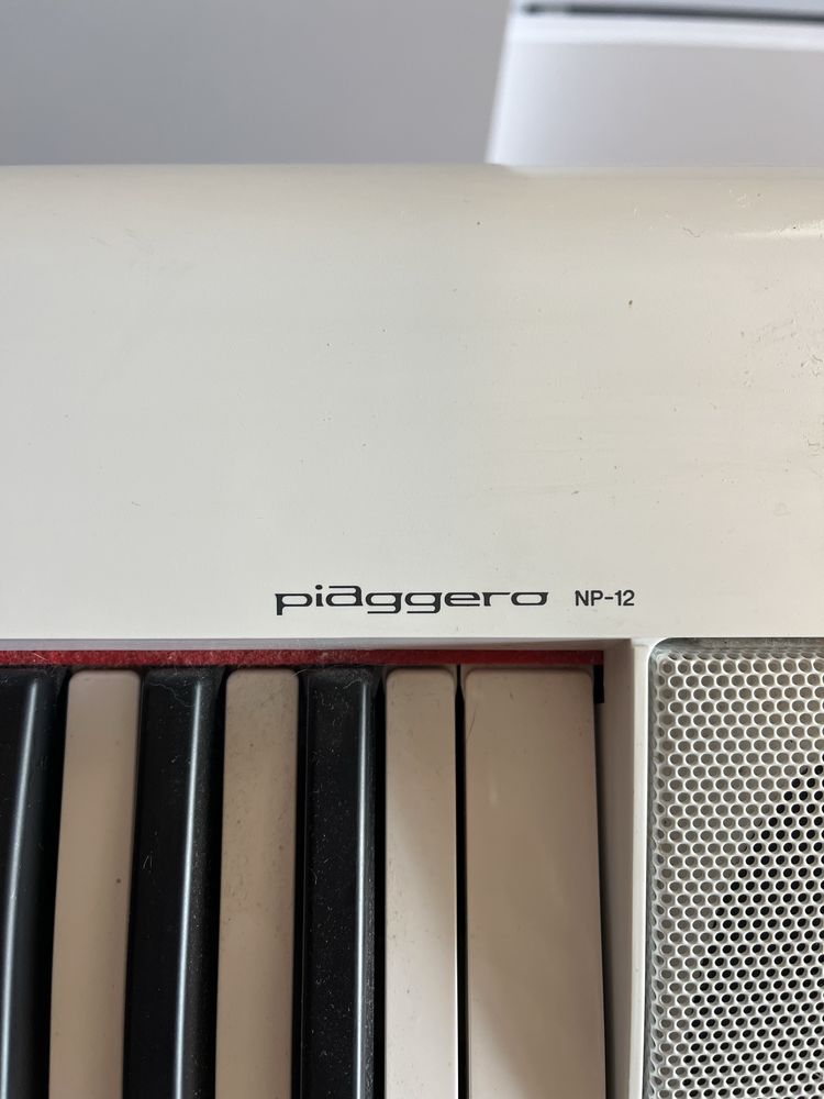 Синтезатор цифровое пианино Yamaha PIAGGERO NP-12 White