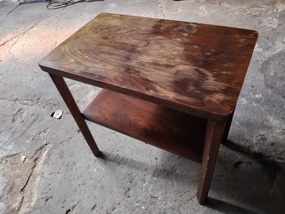 stary stolik do renowacji