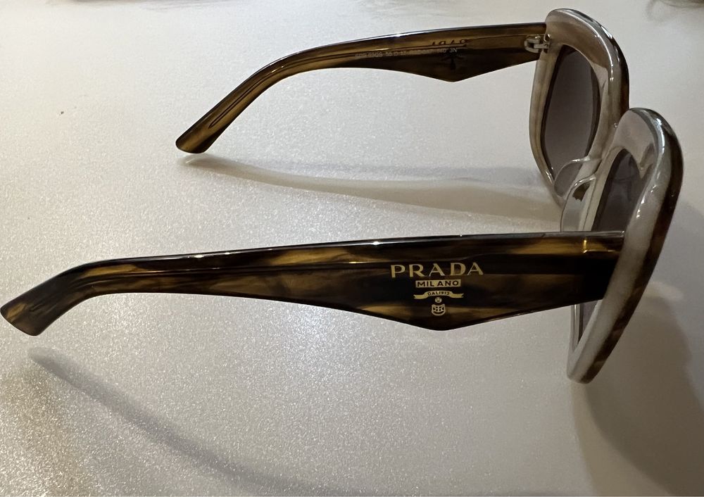 Солнцезащитные очки PRADA OPRO3QS оригинал