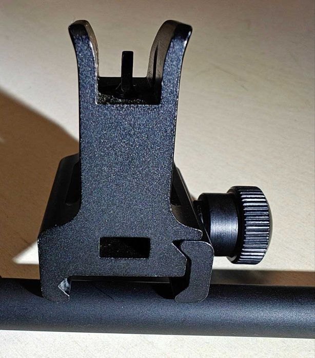 Механічний приціл на AR15 Iron (мушка та цілик)