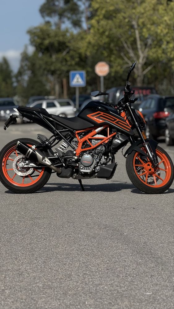 Moto KTM Duke 125