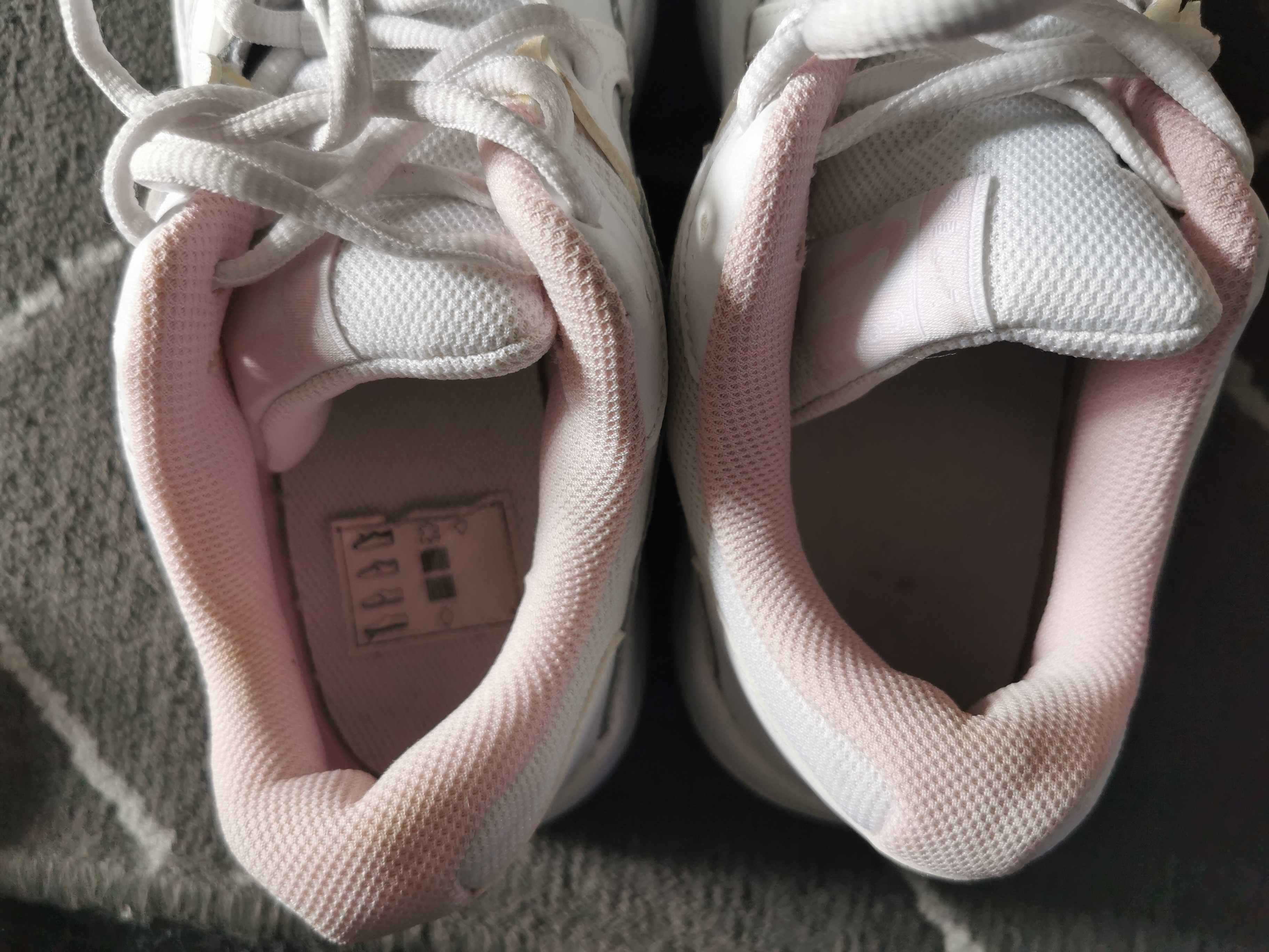 Nike Buty damskie sportowe Court Lite 2 r. 42 biało różowe NOWE