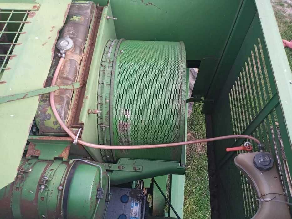 Комбайн  John deere 952