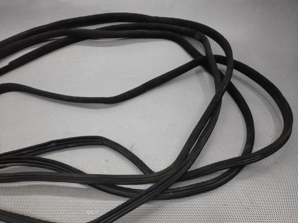 Borracha genérica MERCEDES-BENZ Classe C (W204)