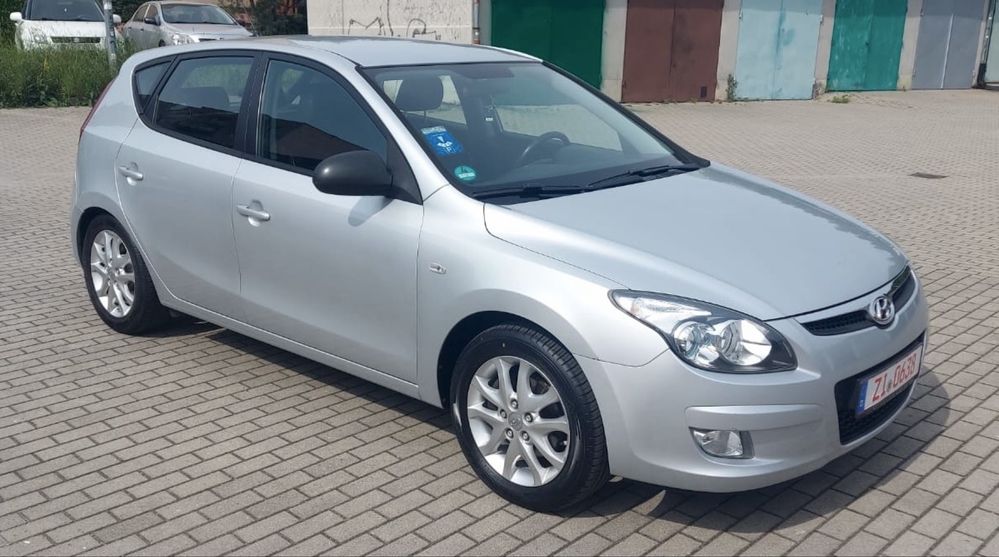 Hyundai i30 1.4 benzyna