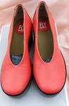 Piękne buty skórzane renomowanej firmy Fly London roz.35.Nowe.