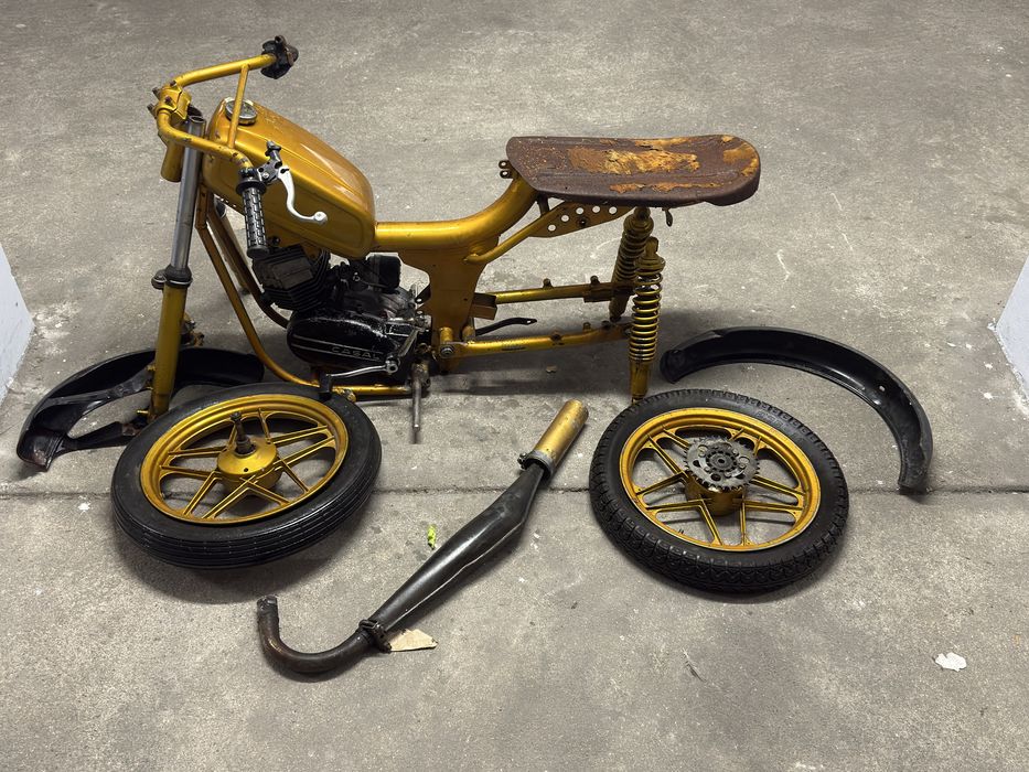 Vendo casal boss em peças