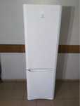 Продам дешевий холодильник б/у Indesit TI22W NoFrost.Робочий.Доставлю.
