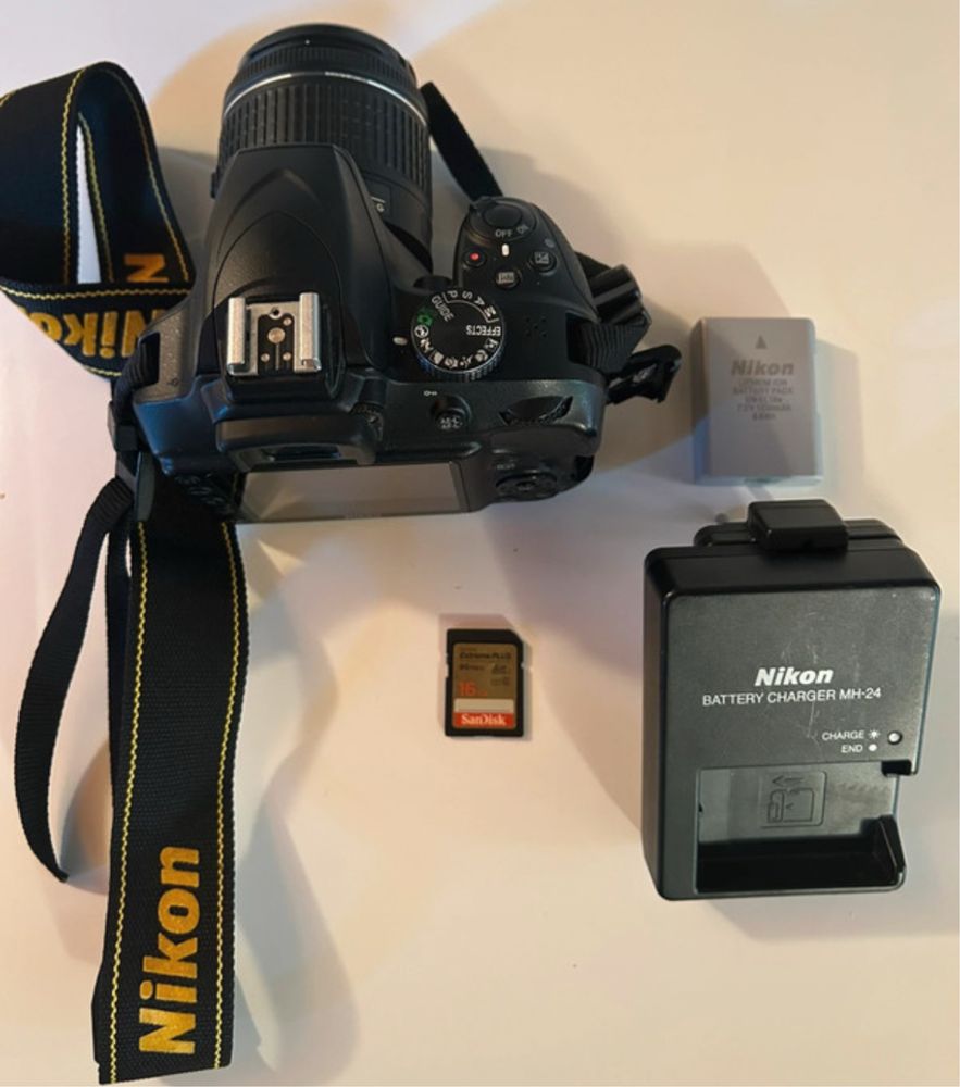 Nikon D3400 - Camara Reflex