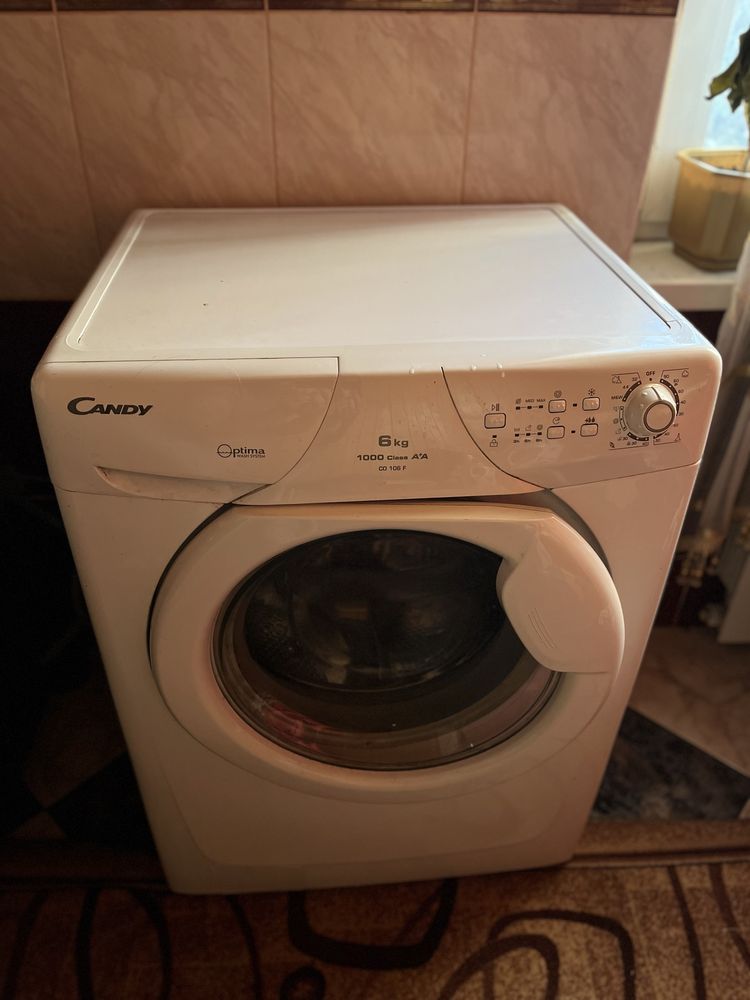 Продам пралку б/у на 6 кг