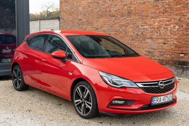 OPEL ASTRA K 1.4 TURBO 125KM * zadbana * LED * navi * felgi 18