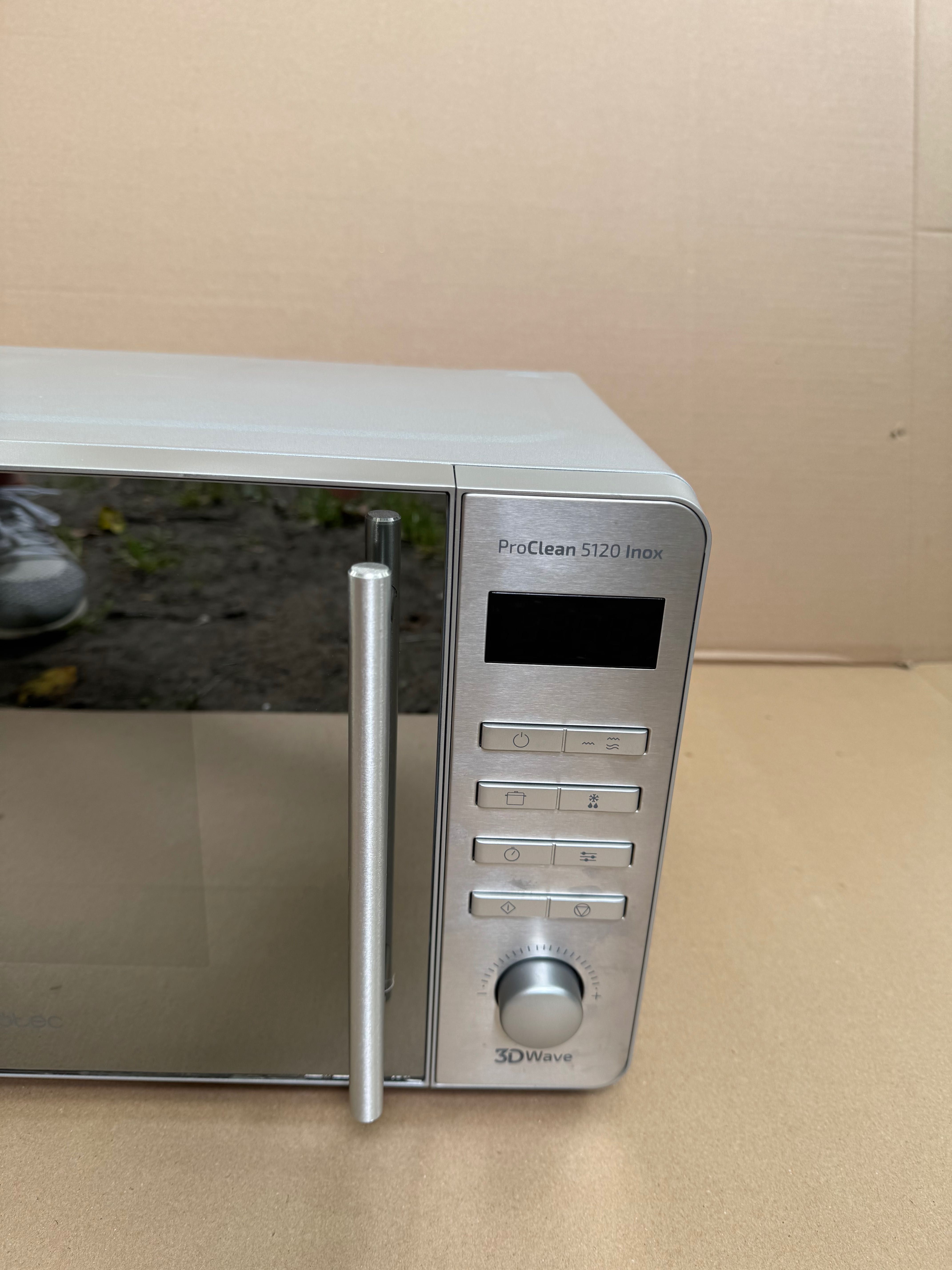 Mikrofalówka z grilem Cecotec 20 l
