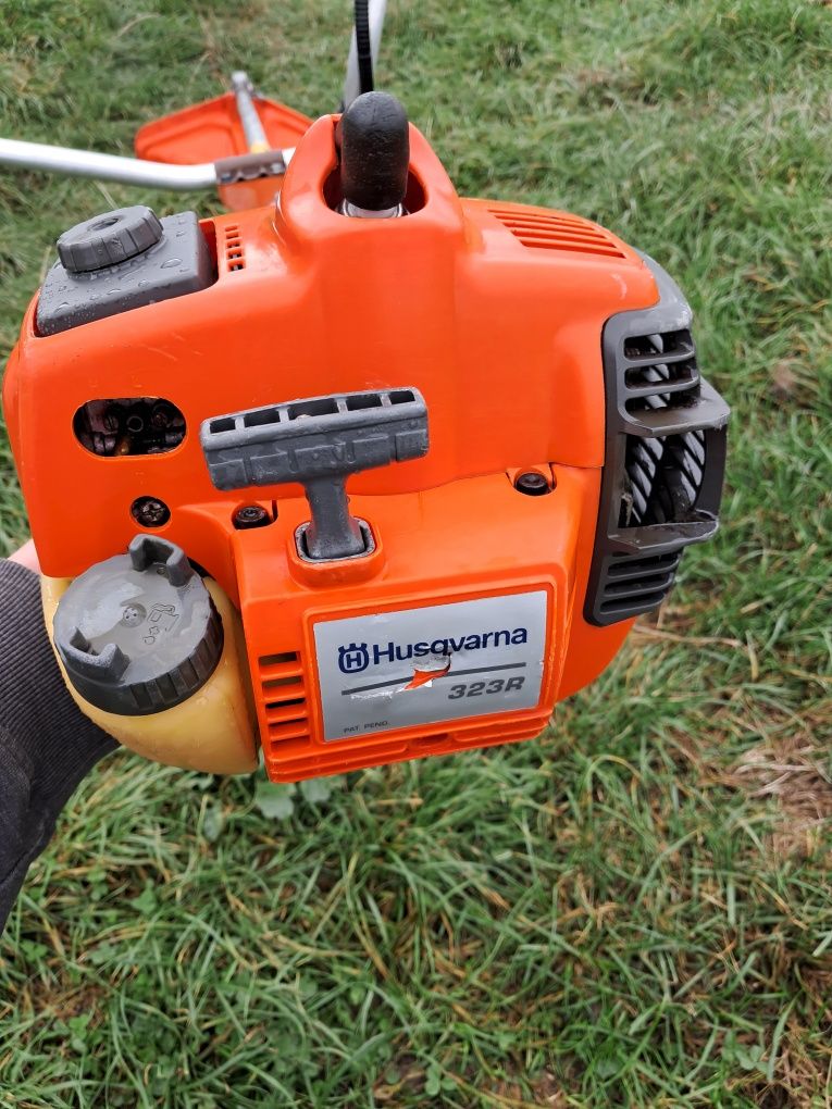 Wykaszarka husqvarna 323r ll