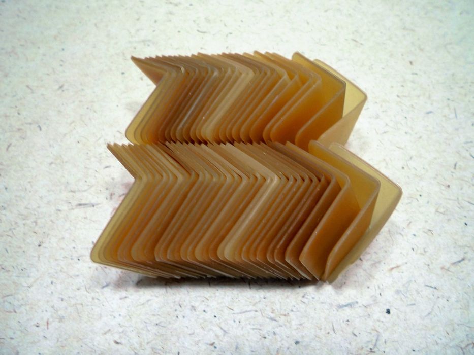 Уголок защитный для аудиотехники силиконовый