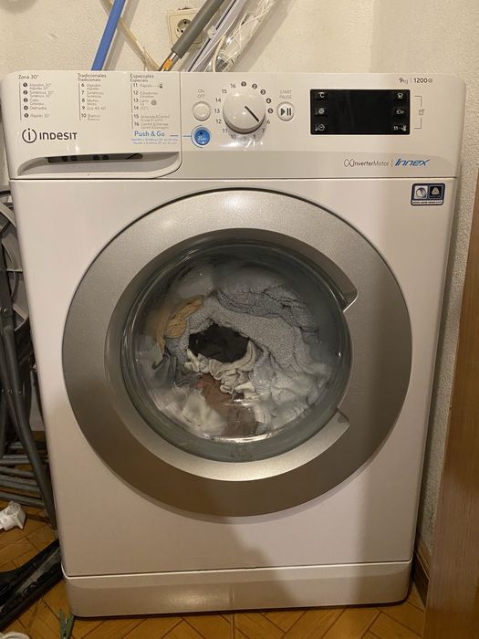 Maquina lavar roupa Indesit