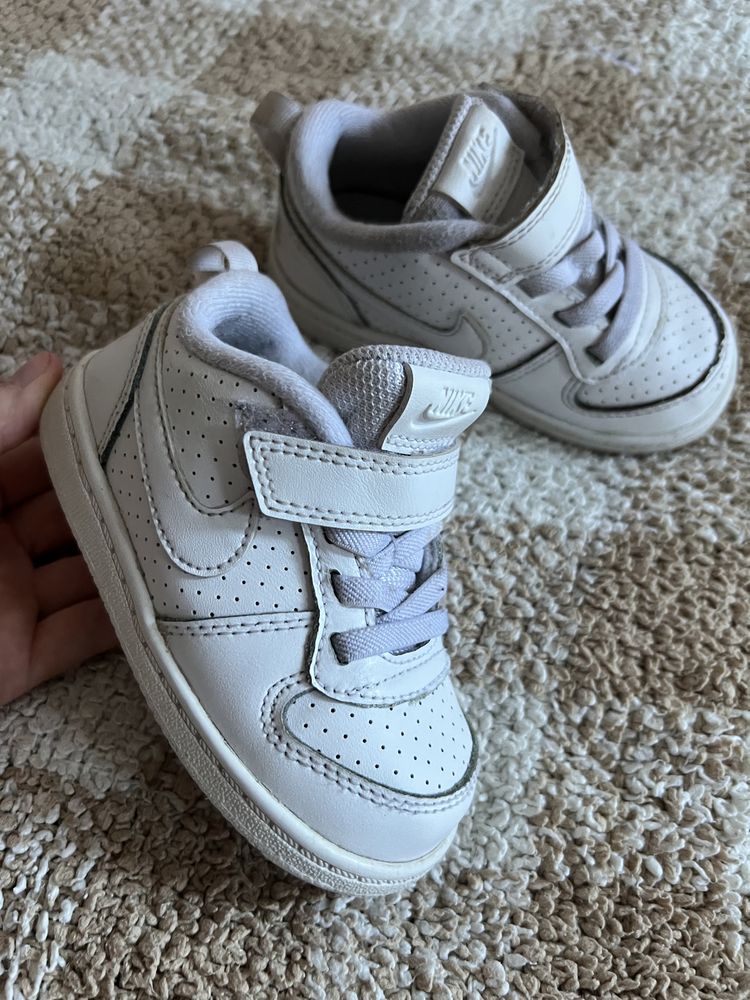 Кроссовки nike
