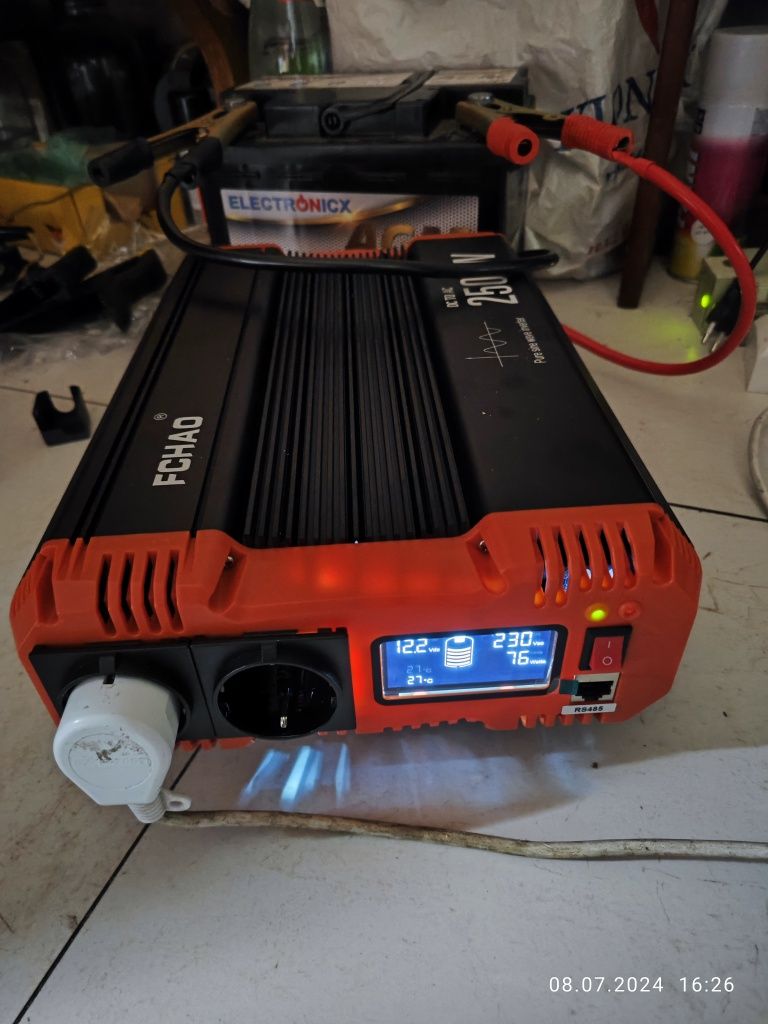 Инвертор с чистой синусоидой FCHAO KSC 2500W 12V/220V (5000 MAX)