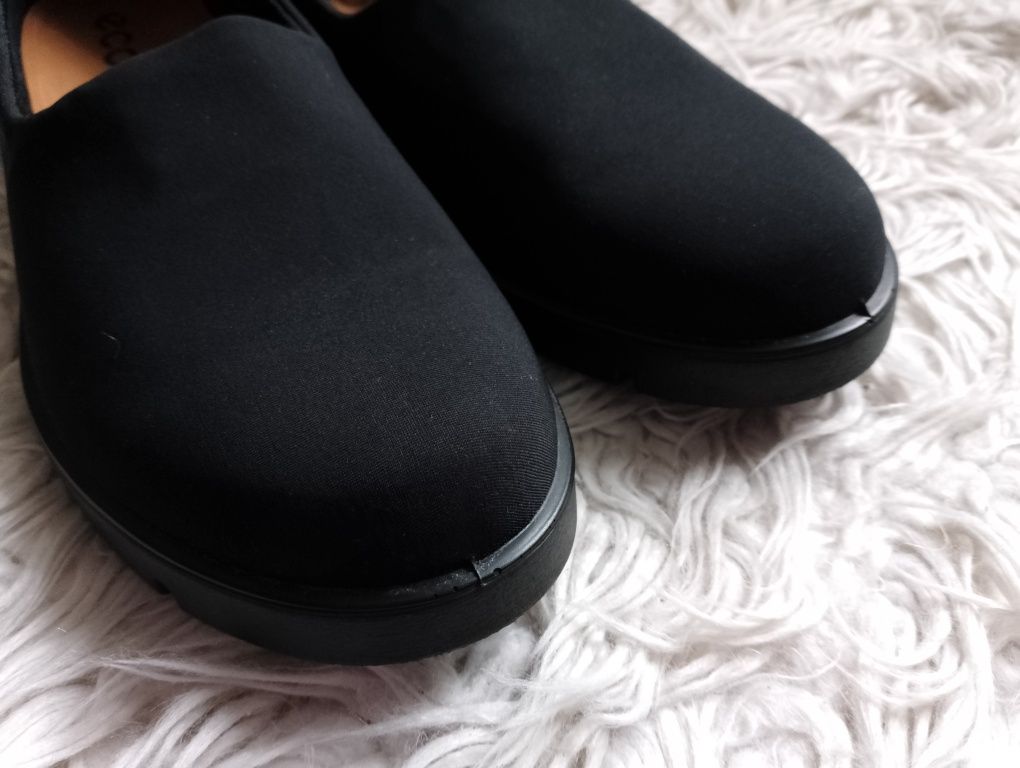 Buty Ecco Bella Gore-Tex slip-on wsuwane 39