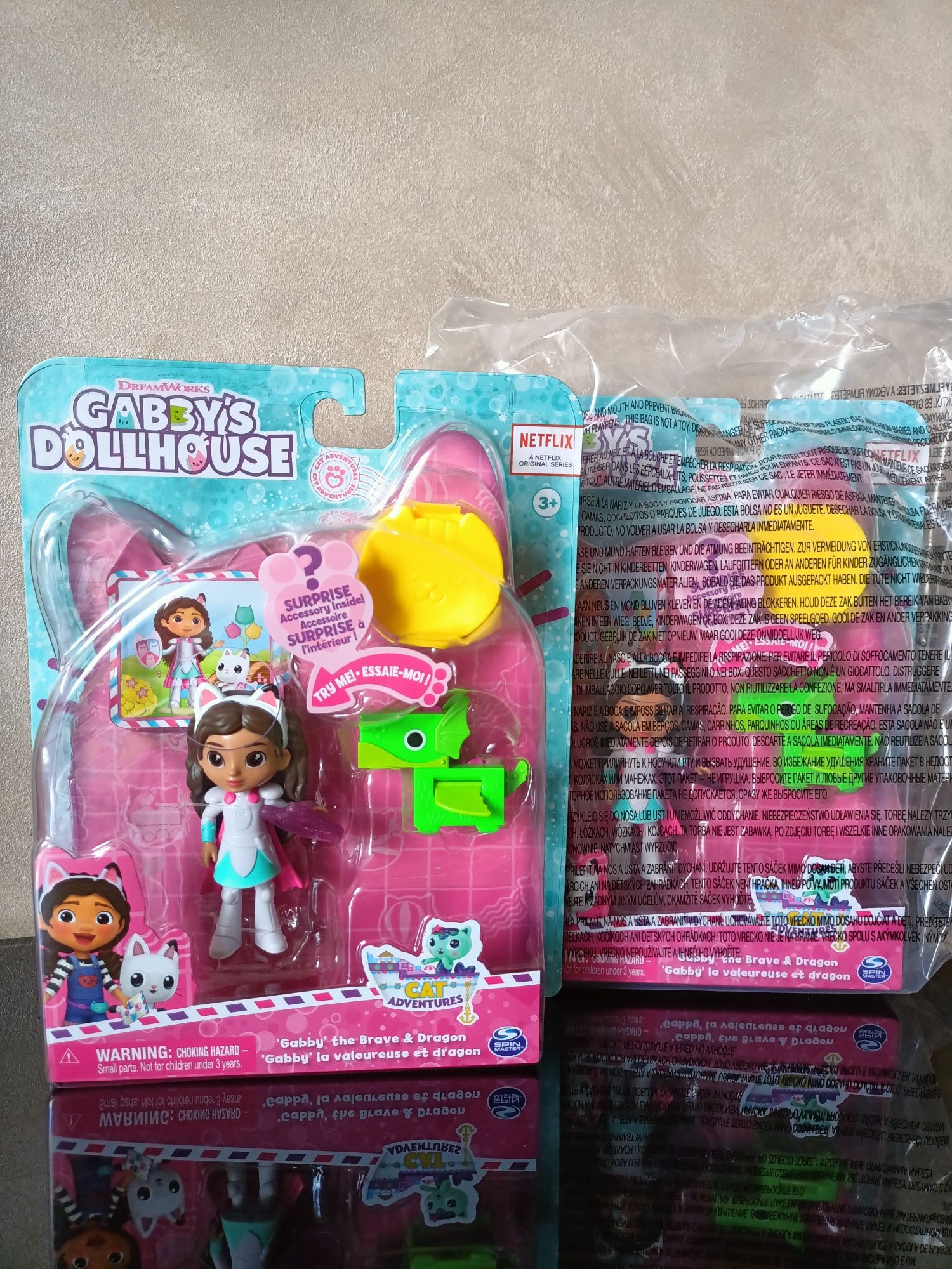Gabby's Dollhouse,  Knight Gabby з іграшкою-сюрпризом та міні-драконом